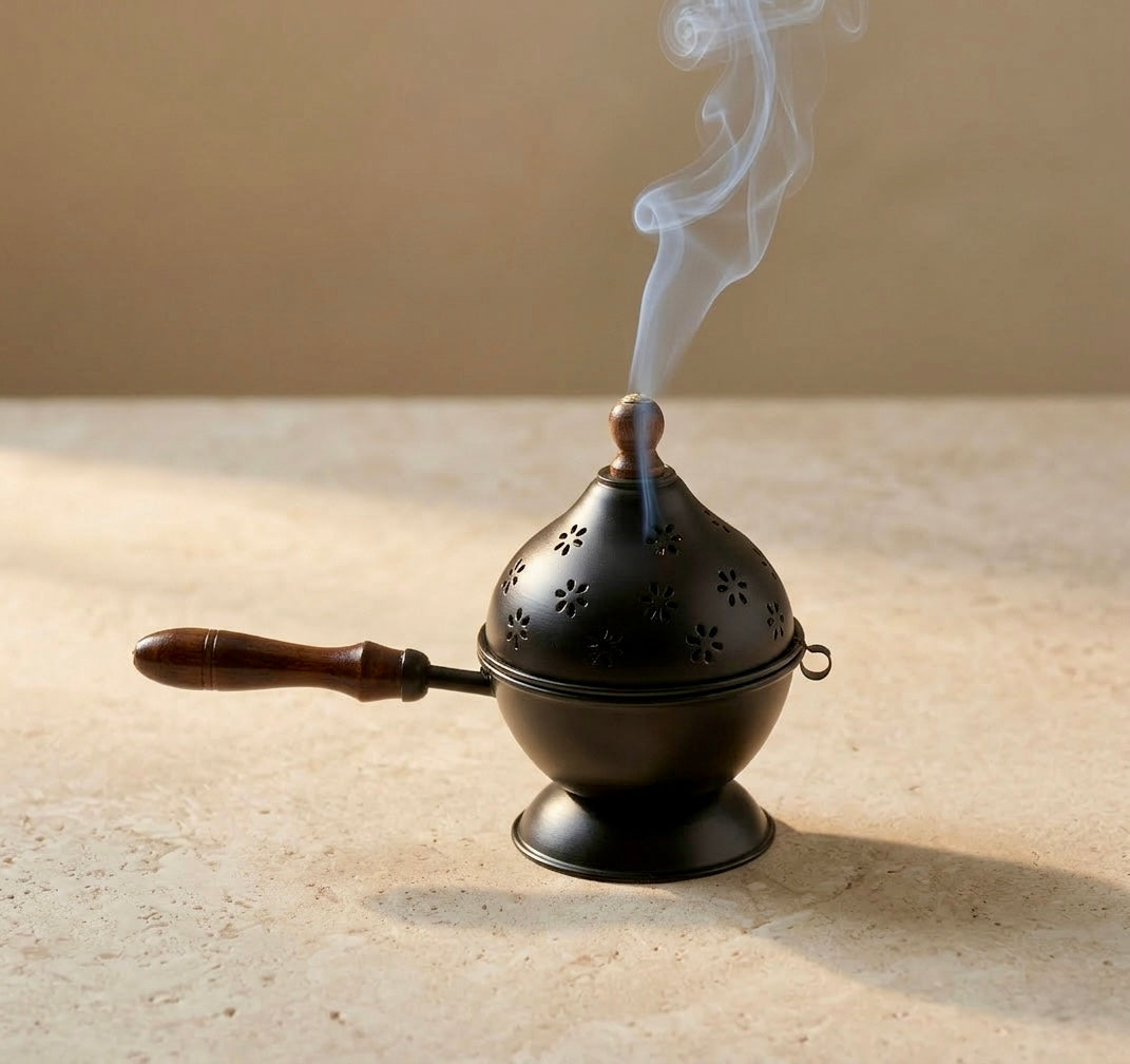 Zen Minimal Incense Holder for Calm & Aesthetic Spaces