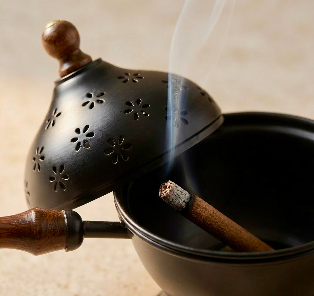 Zen Minimal Incense Holder for Calm & Aesthetic Spaces